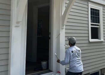 Exterior Painters Near Me: Finding the Best House Painting Service